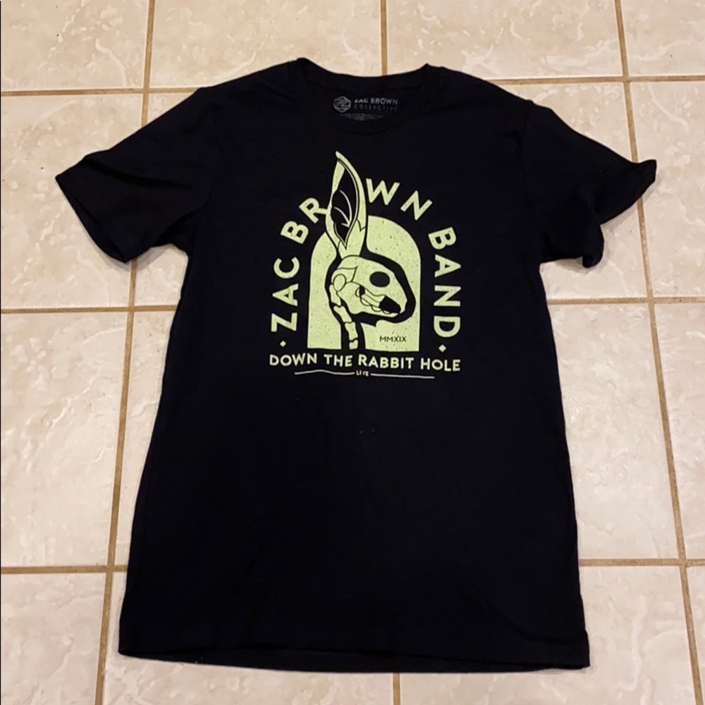 ZAC Brown Band t-shirt size M in good condition